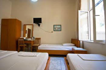 Lena Otel Kandiye
