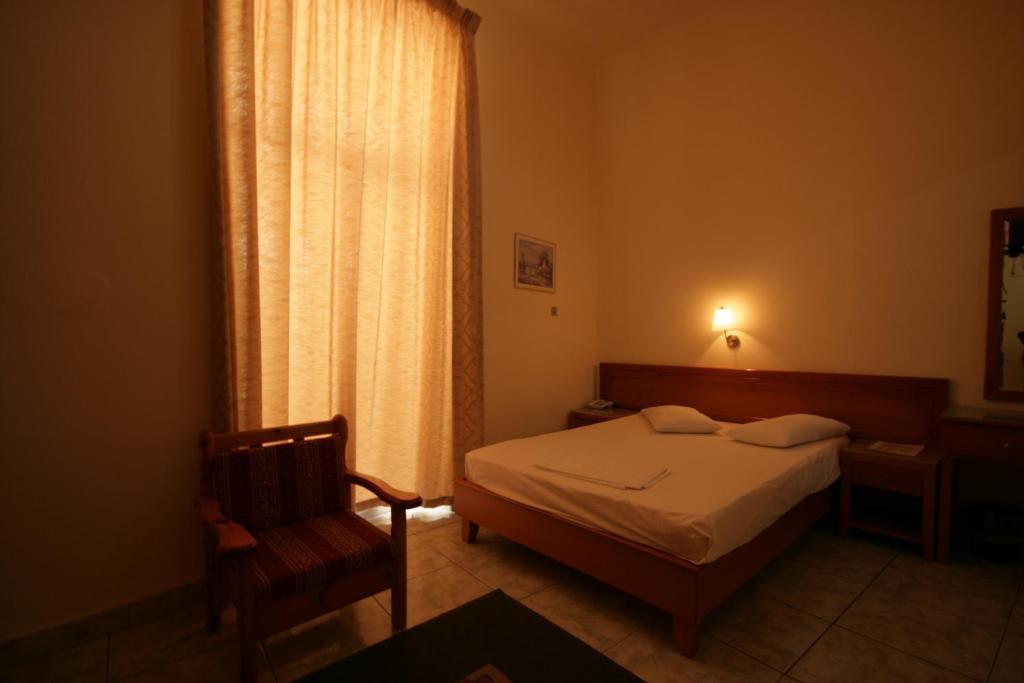Hotel Lena 2*