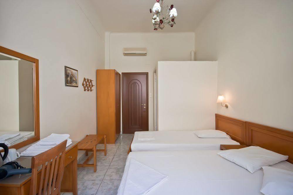 Lena Hotel Candia